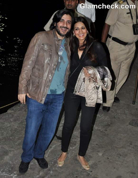 sonali bendre goldie bhel at Hrithik Roshan Birthday  On Yacht