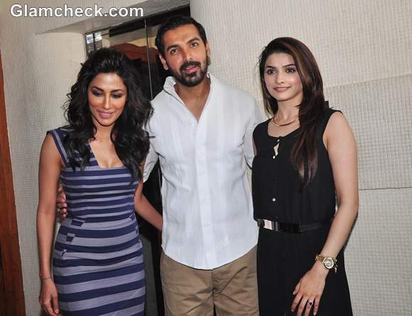 I Me Aur Main stars Promote Film in Mumbai