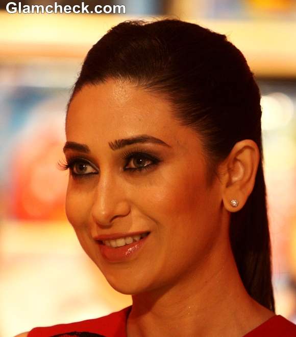 Karishma Kapoor Hot Sex Photos - Karisma Kapoor In Scarlet Peplum Dress at Hamleys Toy Store Launch In Delhi  â€” Indian Fashion