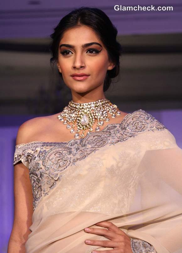 Sonam Kapoor traditional look 2013