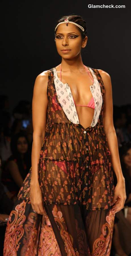 Anupama Dayal Wills Lifestyle Fashion Week Fall-Winter 2013 collection