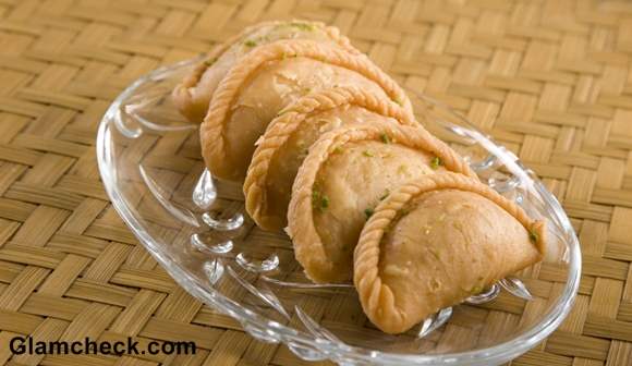 Gujiya Traditional Holi sweet Indian