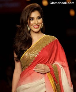 Sophie Choudry at Vikram Phadnis at LFW Summer-Resort 2013