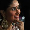 Kareena Kapoor traditional 2013 at NDTV Indian of the Year 2012