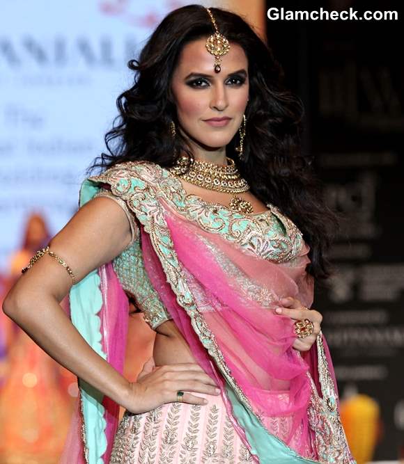 Neha Dhupia For Gitanjali at IIJW 2013