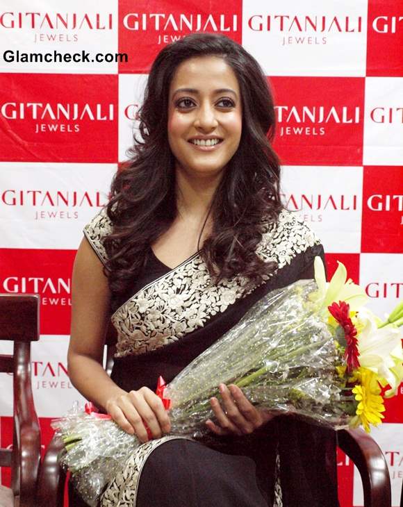 Raima Sen Inaugurates Gitanjali Jewels 95th Store Opening