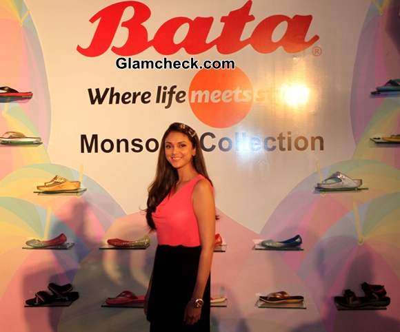 Aditi Rao Hydari 2013 Bata India Monsoon Collection launch