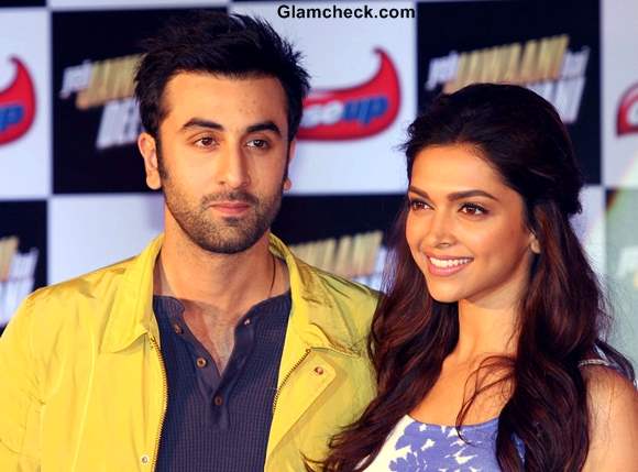 Ranbir Kapoor & Deepika Padukone at Close Up event for promotion of Yeh  Jawani Hai Deewani Photo