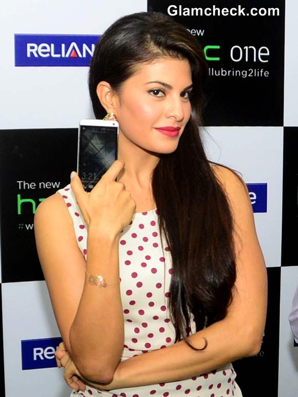 Jacqueline Fernandez HTC One Launch