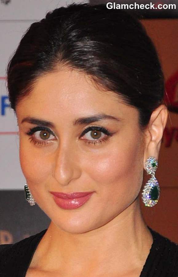 Celeb Hair & Makeup DIY: Kareena Kapoor's Wear-it 