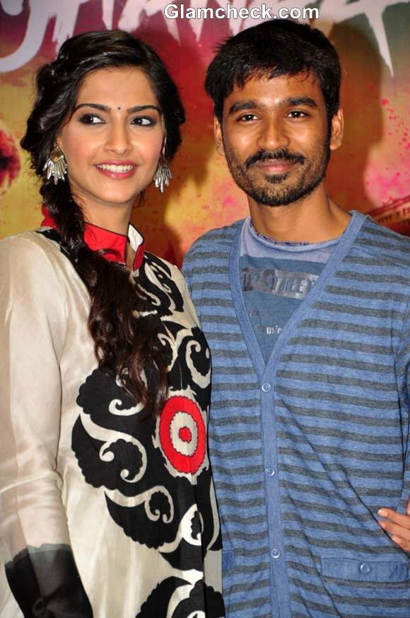 Sonam Kapoor Dhanush Promote Raanjhanaa