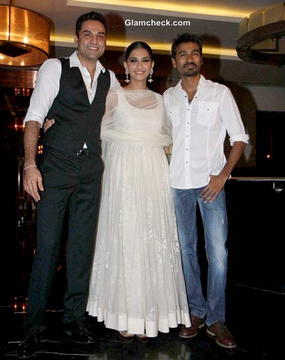 Dhanush Sonam Abhay at Rhaanjhanaa success party