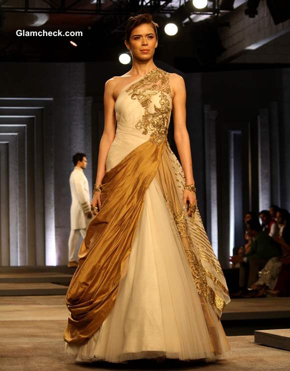India Bridal Fashion Week 2013 Shantanu and Nikhil day 1