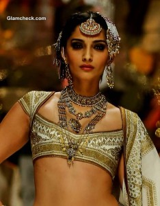Sonam Kapoor at Rohit Bal show 2013 India Bridal Fashion Week
