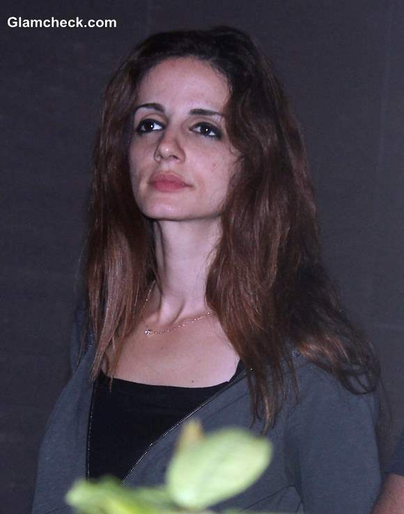 Sussanne Roshan arrive to meet her husband Hirthik Roshan at a city hospital in Mumbai