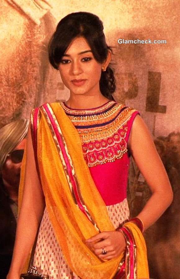 Amrita Rao in Singh Saab The Great