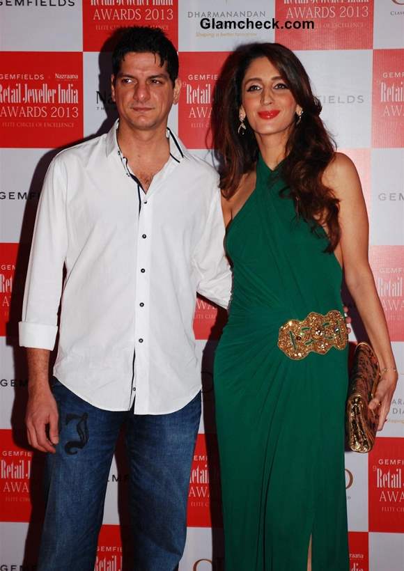 DJ Aqeel Ali with wife Farah Ali Khan at Retail Jeweller India Awards 2013