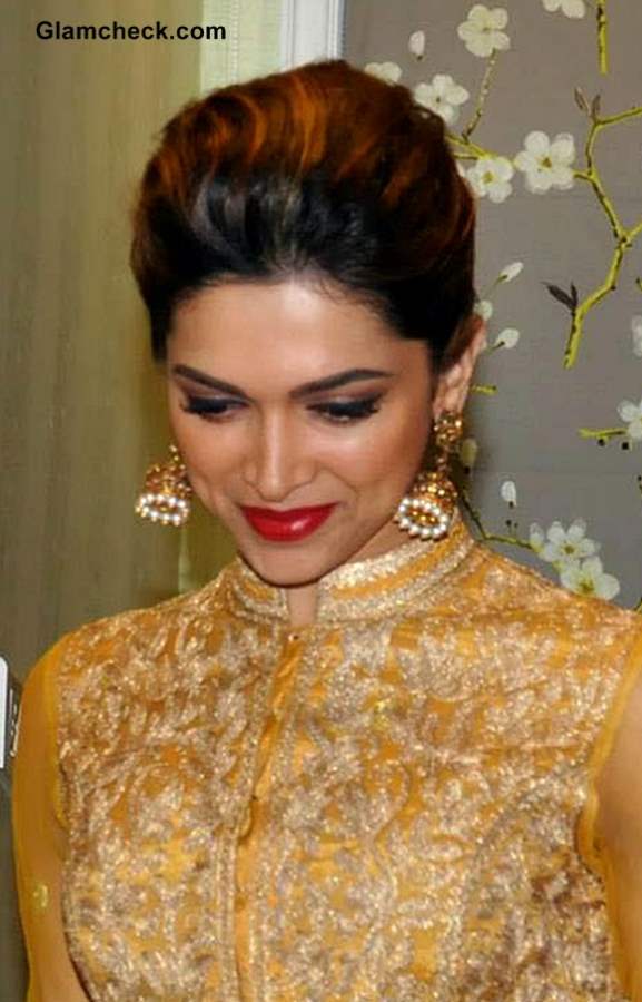 Deepika Padukone Traditional Festive Season Look 2013 makeup