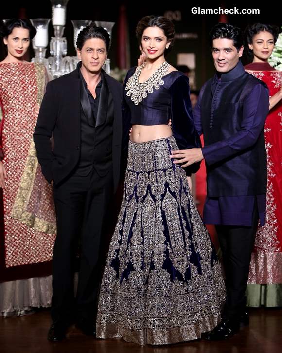 Deepika Shrukh for Manish Malhotra Delhi Couture Week 2013