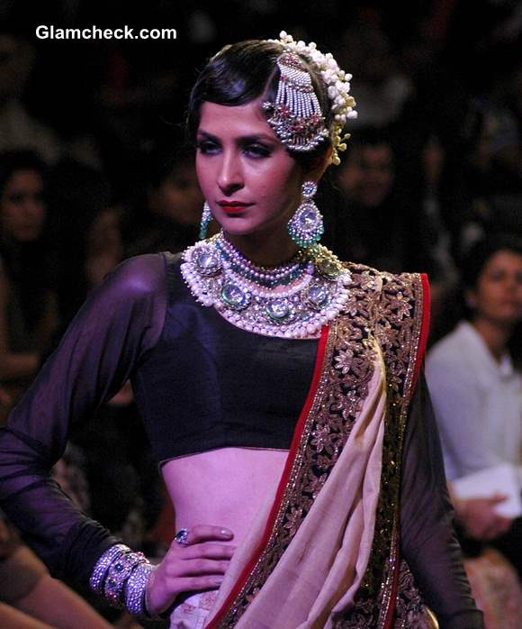 Golecha Jewels at IIJW 2013