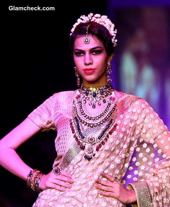 Golecha Jewels collection at IIJW 2013