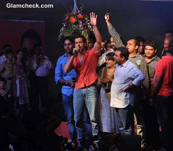 Hrithik Roshan at Pratap Saranaik Dahi Handi