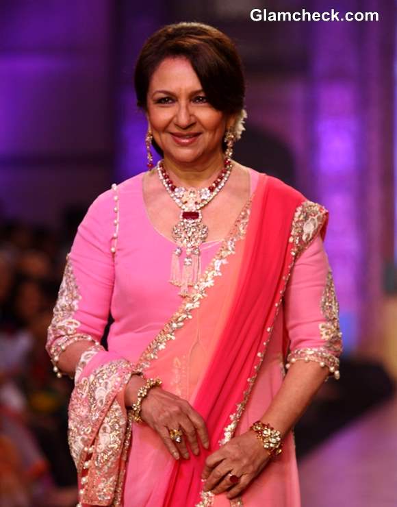 IIJW 2013 Birdichand Ghanshyamdas- Sharmila Tagore