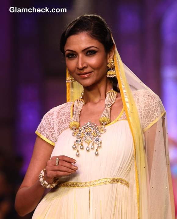 IIJW 2013 Birdichand Ghanshyamdas show