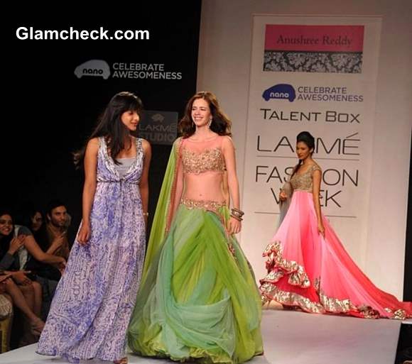 Kalki Koechlin For Anushree Reddy at LFW Winter-Festive 2013