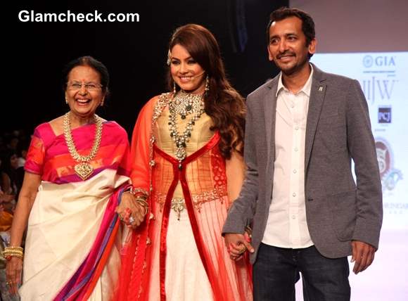 Mahima Chaudhary Showstopper for Shobha Shringar Jewellers