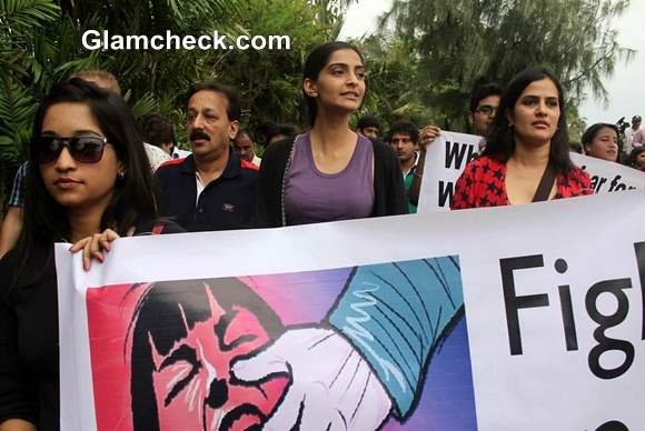 Sonam Kapoor Joins in Silent Protest against Gangrape