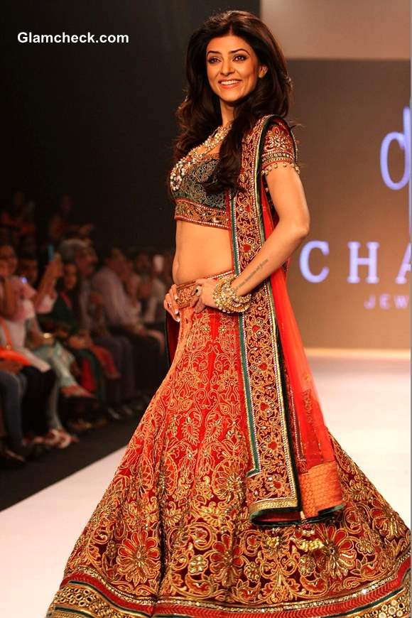 Sushmita Sen at IIJW 2013 Charu Jewels day 3