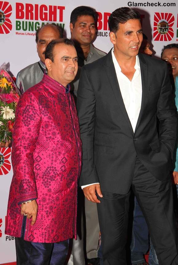 Akshay Kumar with Yogesh Lakhani