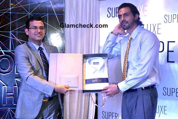 Arjun Rampal at the launch of Arrow Superluxe Stitch-less Shirts