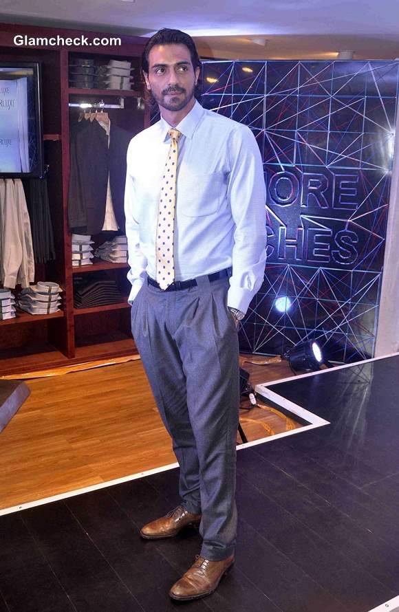 Arjun Rampal during the launch of Arrows stitchless shirt