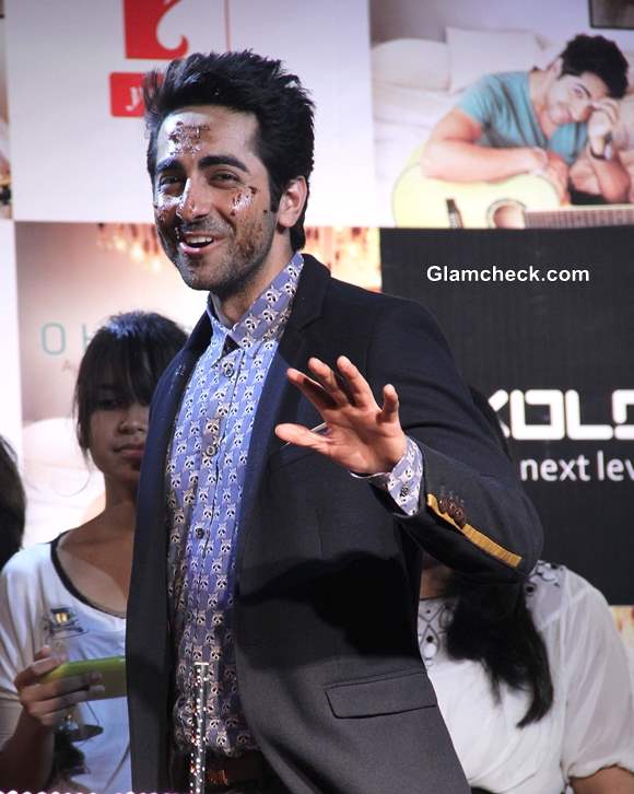 Ayushmann Khurrana Launches New Album O Heeriye on his Birthday pictures