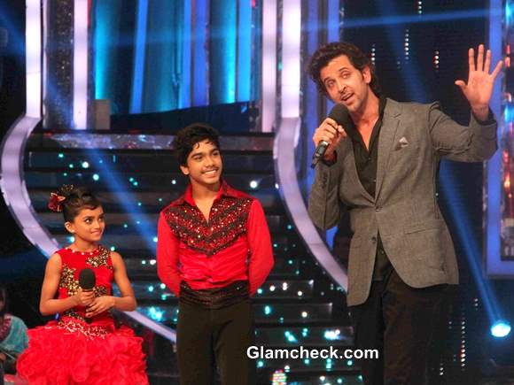 Hrithik Promotes Krrish 3 Jhaak Dikhlaa Ja Season Finale 2013