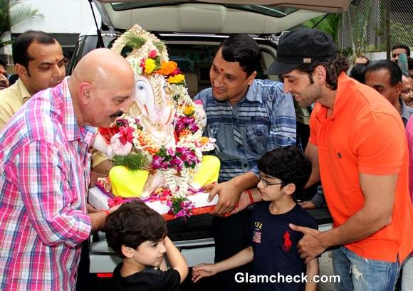 Hrithik Roshan Ganesh Visarjan 2013