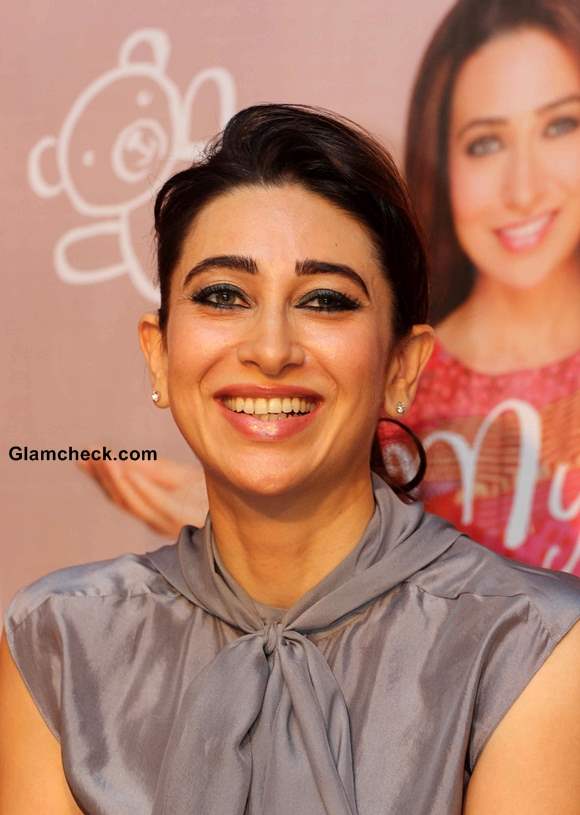 Karisma Kapoor at 2013 My Yummy Mummy Guide