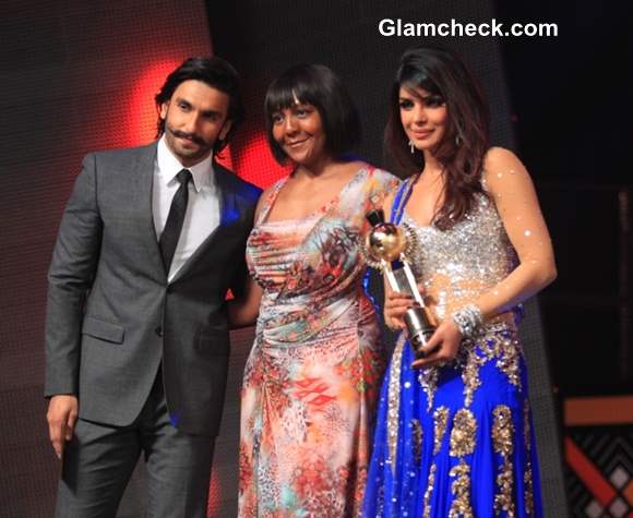 Priyanka Chopra receiving Lead Actor Female Film India by Ranveer Singh, Ndeleka Mandela at SAIFTA Award Ceremony