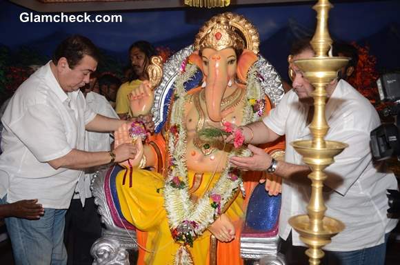 Rajeev Randhir Kapoor celebrate Ganesh Chaturthi at R K Studios