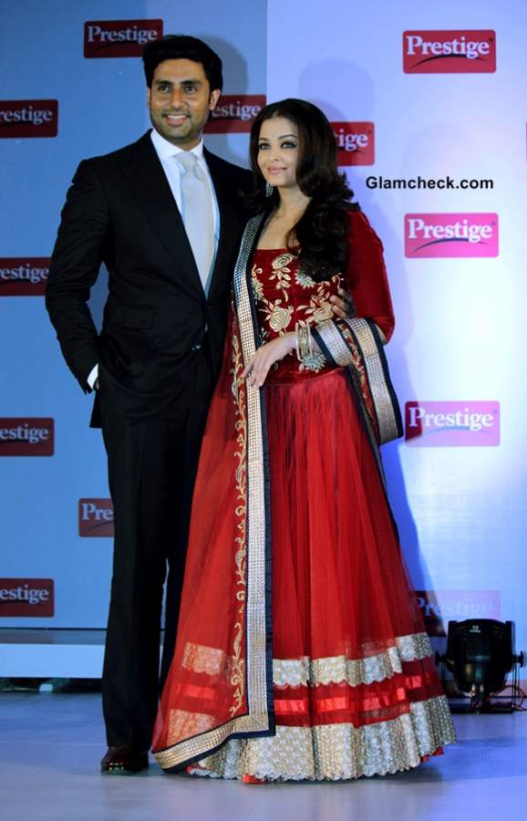 Abhishek Bachchan Aishwarya Rai at Prestige Event 2013