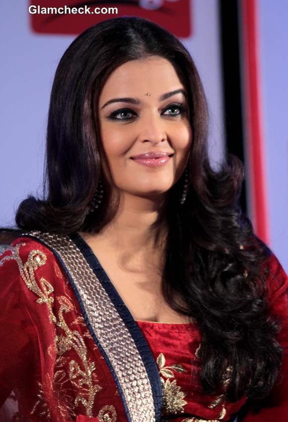 Aishwarya Rai Bachchan 2013 Pics