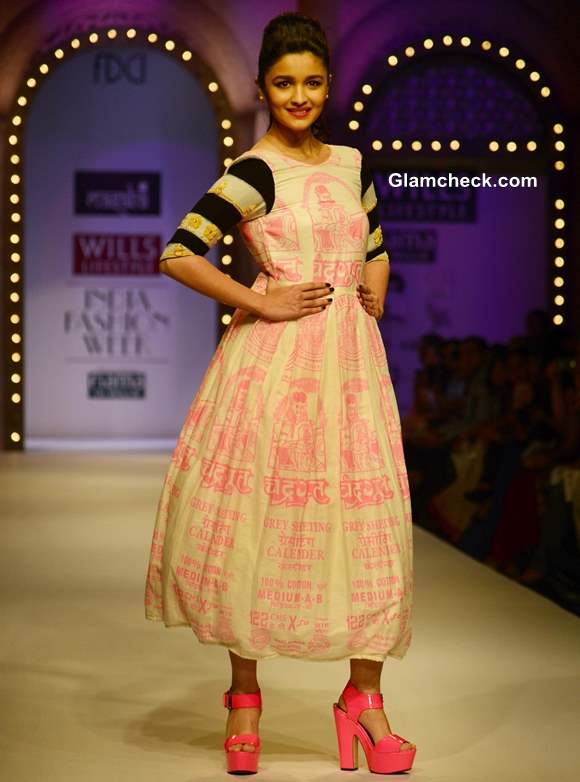 Alia Bhatt at Wills Lifestyle India Fashion Week 2013  for Masaba