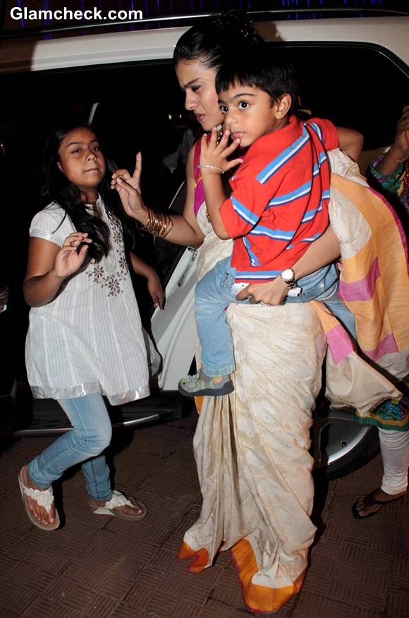 Kajol with Kids Celebrate Durga Puja in Juhu