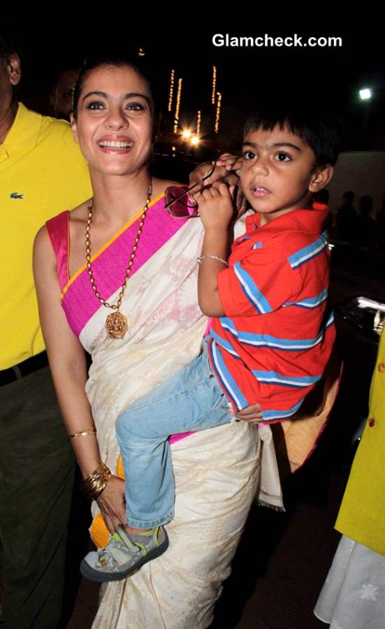 Kajol Celebrates Durga Puja With Daughter Nysa And Son Yug — Indian Fashion