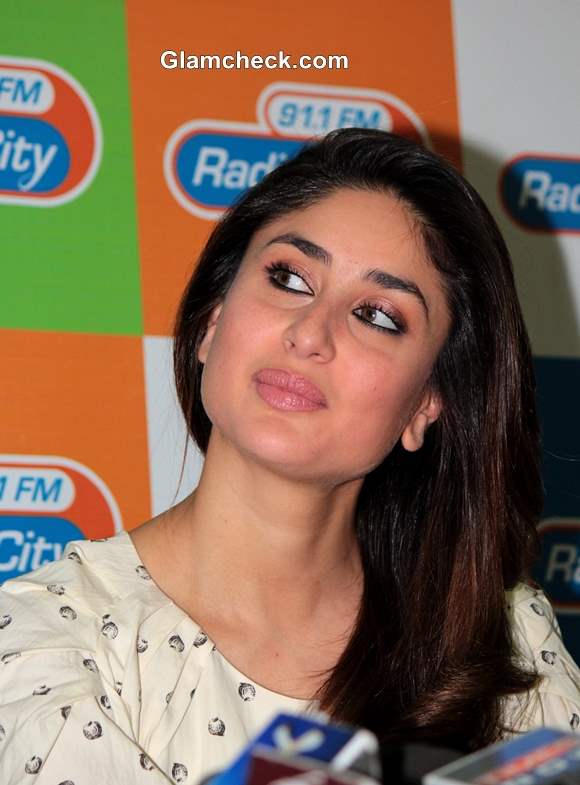 Imran Khan and Kareena Kapoor Promote “Gori Tere Pyaar Mein” — Indian ...