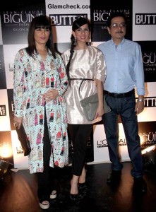 Neeta Lulla with her family at Jean-Claude Biguine Salon Anniversary