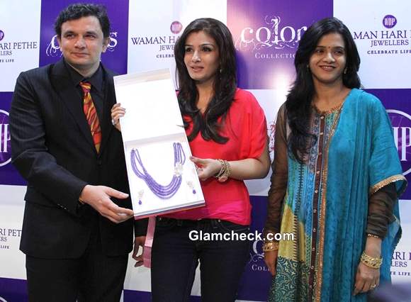 Raveena Tandon at Waman Hari Pethe Jewellers Colors Collection Launch