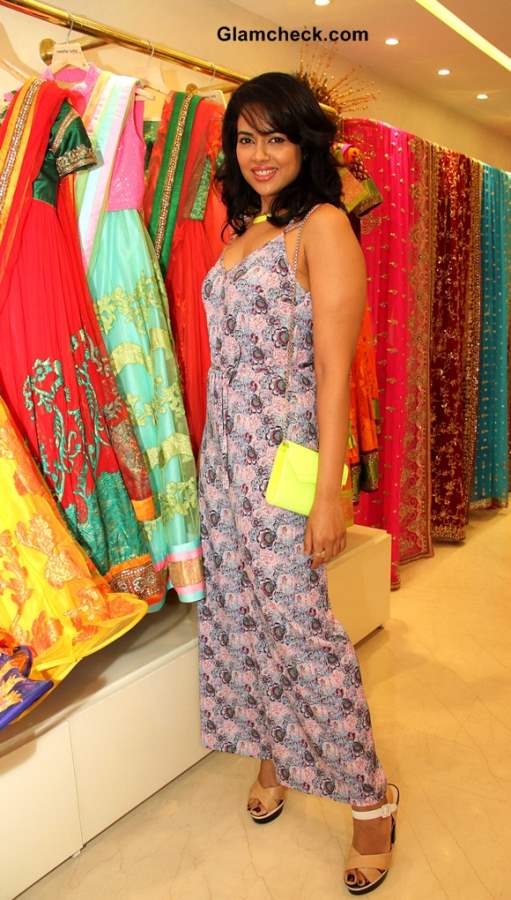 Sameera Reddy Sports Floral Jumpsuit at Neeta Lulla 2013 Bridal Collection Preview